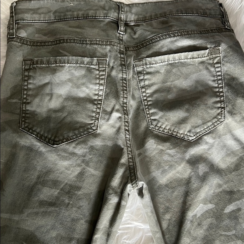 Camo print pants - Picture 3 of 5